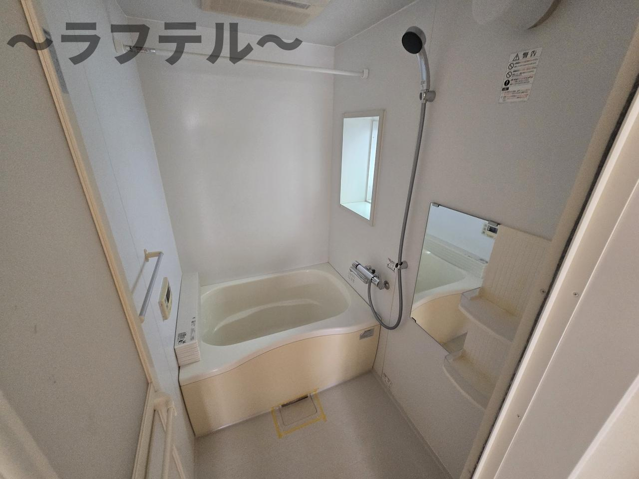 グローリエの浴室