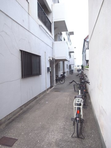 宝塚市御所の前町の店舗事務所