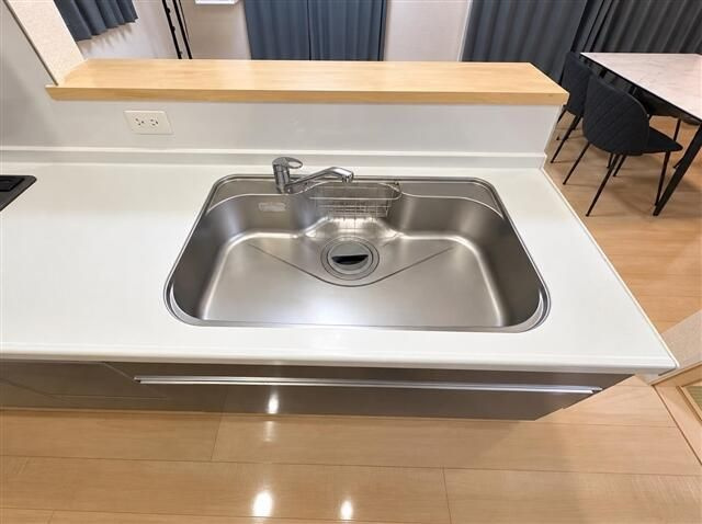 練馬区大泉学園町６丁目戸建のキッチン
