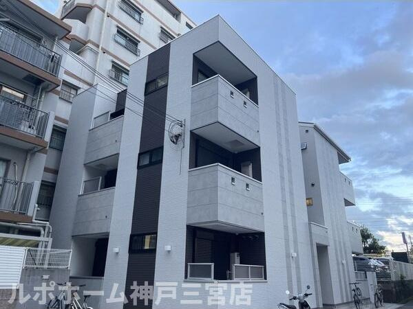 ワコーレヴィータ生田町