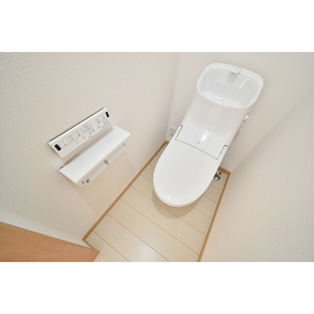 エスカレント広川のトイレ|ゆったりとした空間のトイレです