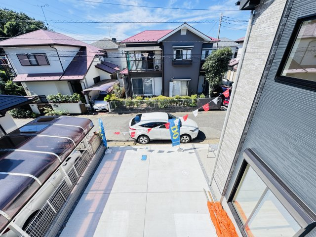 柏市増尾台３丁目新築戸建【増尾西小学校：3分】の展望|寝室前バルコニーより道路側眺望