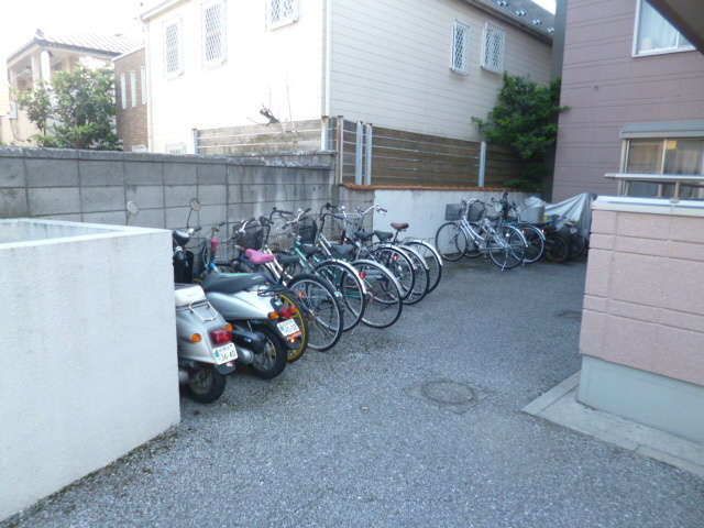 パークサイドシャトルの駐車場