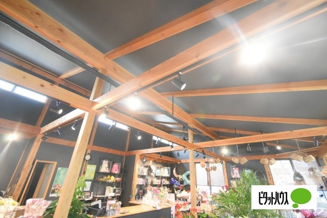 三ツ寺貸店舗の内装