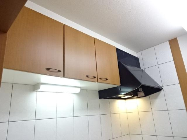 【キッチン】 | エクセル湘南 | 吊戸棚