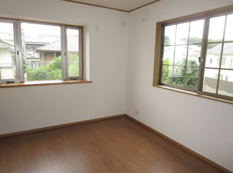 瀬谷区二ツ橋町　中古戸建の洋室|使い勝手のいい洋室です