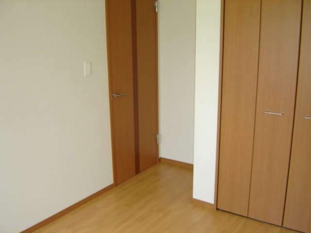 クレストールメゾンの内装|洋室