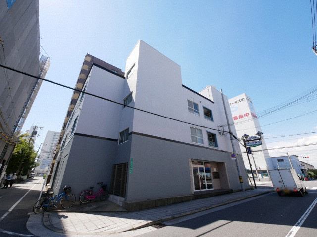 【エントランス】 | メゾンポルタ