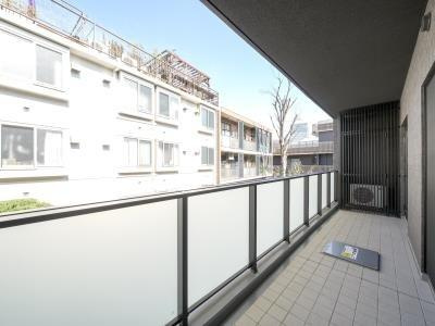 【バルコニー】