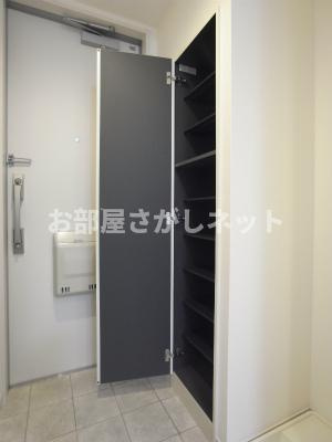リブリ・彩縁【おとり物件なし】の収納