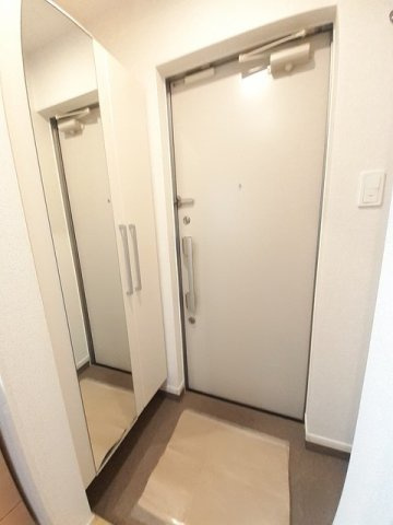 アストレアの玄関