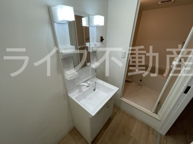 ソレイユ住道の洗面所|忙しい朝には欠かせない洗面所です