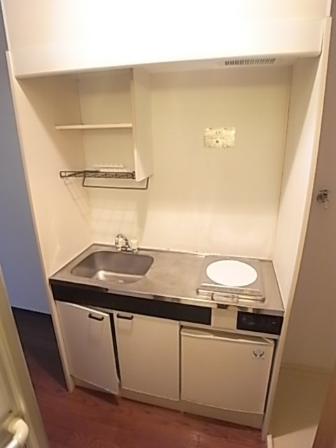 尼崎市塚口本町１丁目の賃貸マンションのキッチン