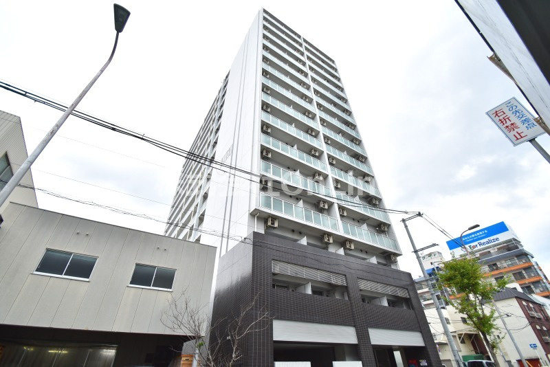 東大阪市高井田西６丁目の賃貸マンションの外観