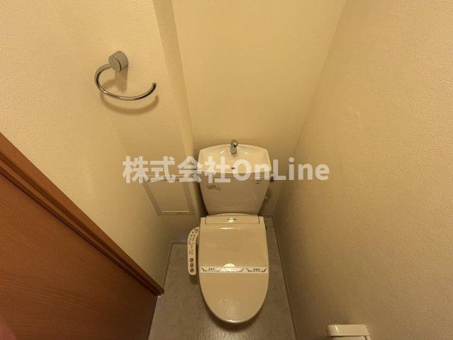 東大阪市高井田西６丁目の賃貸マンションのトイレ