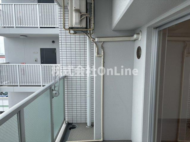東大阪市高井田西６丁目の賃貸マンションのバルコニー