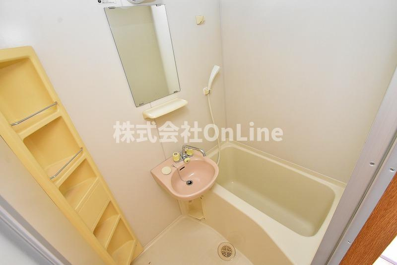 東大阪市若江西新町４丁目の賃貸マンションの浴室