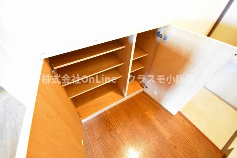 東大阪市下小阪４丁目の賃貸マンションの収納