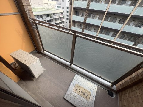 AZURE　ESAKAのバルコニー