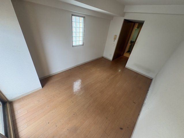 AZURE　ESAKAの居間・リビング