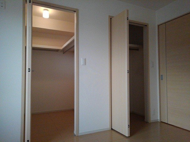 アムールの収納|ちょっとした収納スペースも充実しています