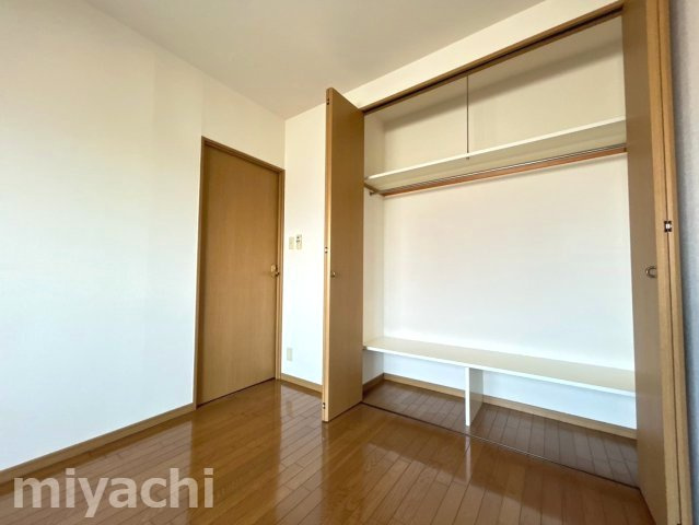 徳島市かちどき橋６丁目の賃貸マンションの収納
