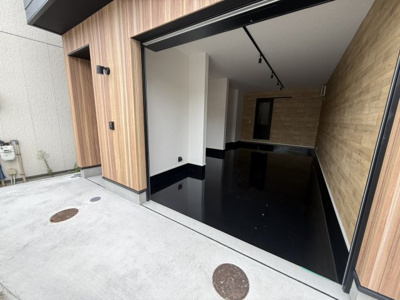 【駐車場】 | PLAYWORK堺ときはまbase・新築完成済・堺市西区北条町1丁 | レジン施工しています♪