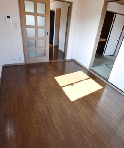 横浜市磯子区杉田５丁目の賃貸マンションの寝室