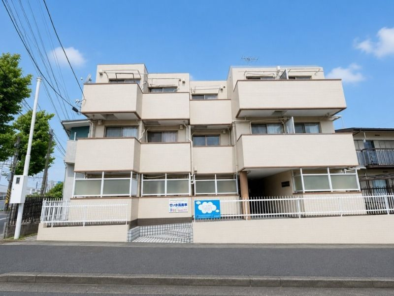 横浜市瀬谷区二ツ橋町の賃貸マンションの外観