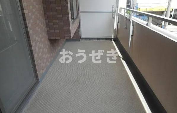 サンクレイドル鶴見のバルコニー