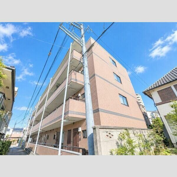 ウィンテラス東村山の外観