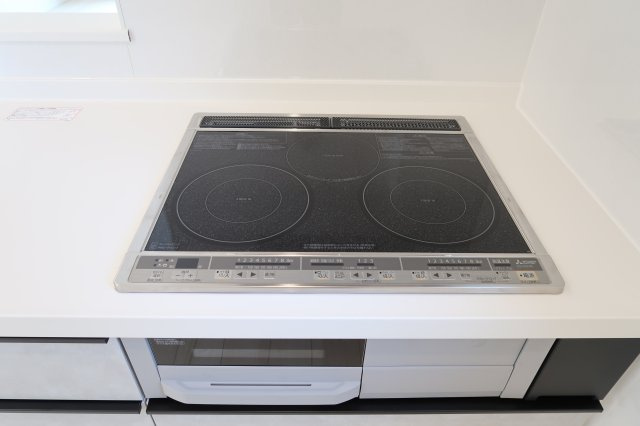 リナージュ野洲市近江富士１丁目　１期　１号棟のキッチン