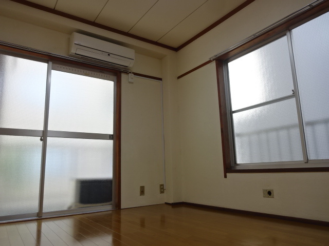 髙橋ビルの寝室