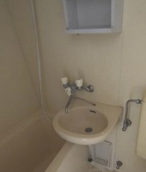 ルネ和田町の洗面所