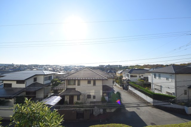 【展望】 | 閑静な住宅地