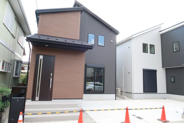 リナージュ野洲市近江富士１丁目　１期　２号棟の外観