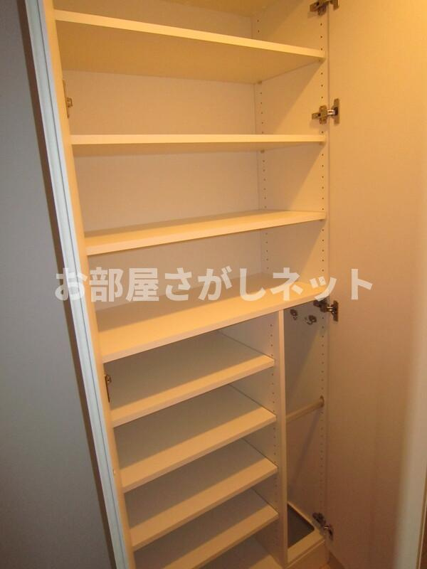 カーサスプレンディッド虎ノ門新橋【高級賃貸・ブランドマンション】の収納