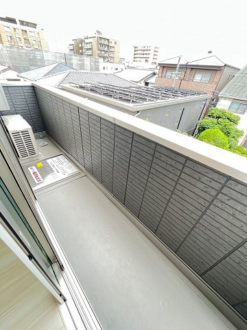 ヴェラ　アズールのバルコニー