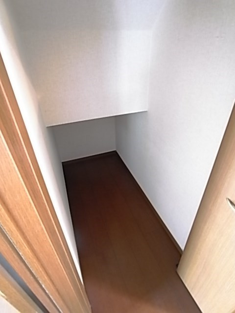 山中タウンハウスB棟