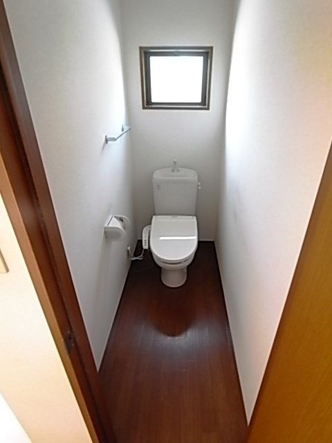 山中タウンハウスB棟のトイレ