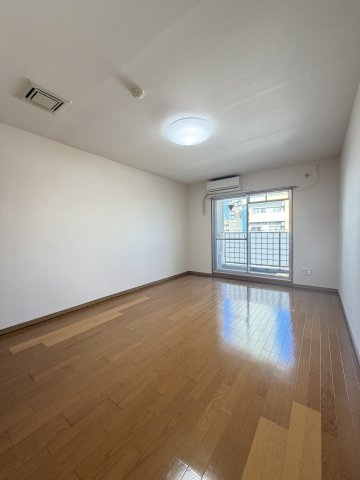 ホープ松屋町住吉の居間・リビング
