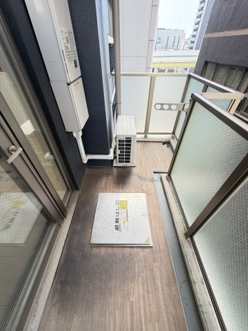 フェールヴィル阿波座のバルコニー
