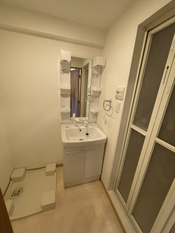ＧＲＯＷＳ　ＦＵＣＨＵ　ＥＡＳＴの洗面所|別部屋参考写真