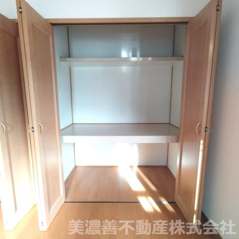 ６７３８１　岐阜市須賀３丁目中古戸建ての防犯設備