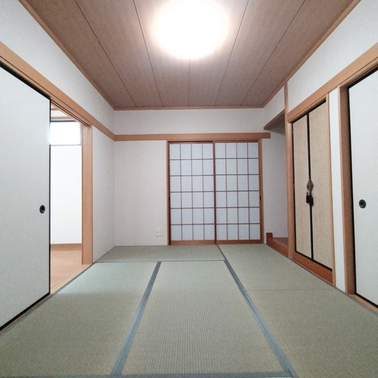 ６７３８１　岐阜市須賀３丁目中古戸建の和室