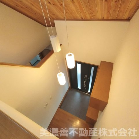 ６７３８１　岐阜市須賀３丁目中古戸建ての収納