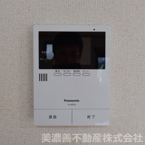 ６７３８１　岐阜市須賀３丁目中古戸建の防犯設備