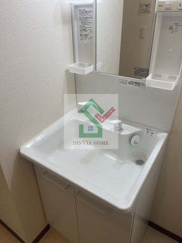 アムールユタカの独立洗面台