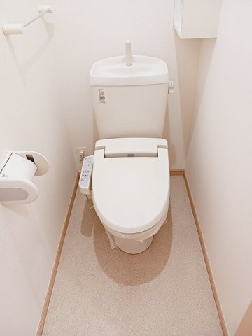 【トイレ】 | プルメリア | トイレです