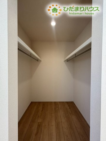 熊谷市拾六間　新築一戸建て　ブルーミングガーデン　01の収納